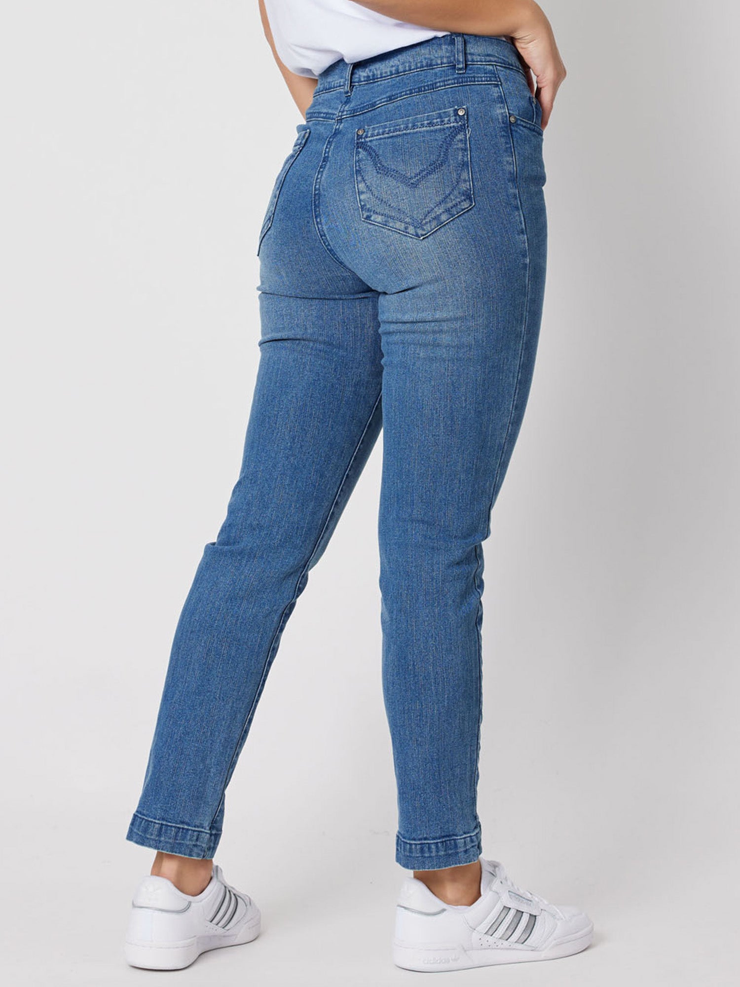 Miracle High Waisted Slim Leg Jean - Washed Denim – Gordon Smith